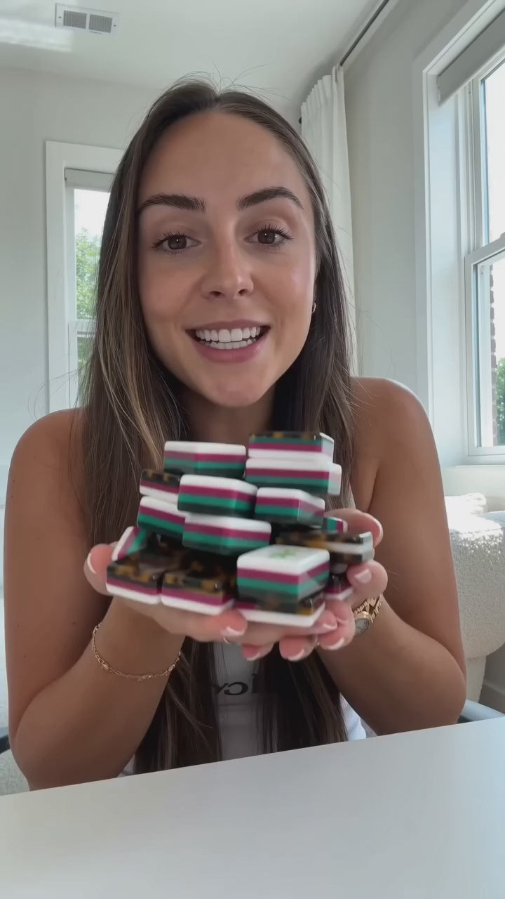 UGC video review of Leopard American Mahjong tile set